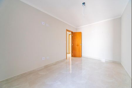 Casa à venda com 190m², 3 quartos e 4 vagasSuíte 2