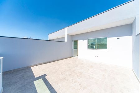 Casa à venda com 190m², 3 quartos e 4 vagasVaranda da Cobertura