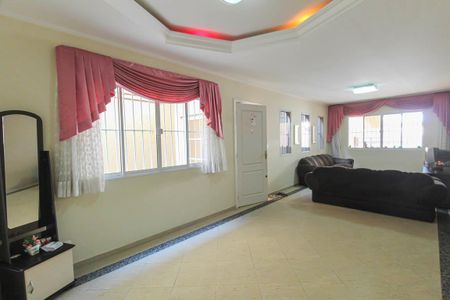 Sala de casa à venda com 3 quartos, 159m² em Vila Prudente, São Paulo