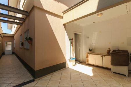 Casa à venda com 159m², 3 quartos e 3 vagasÁrea de Serviço