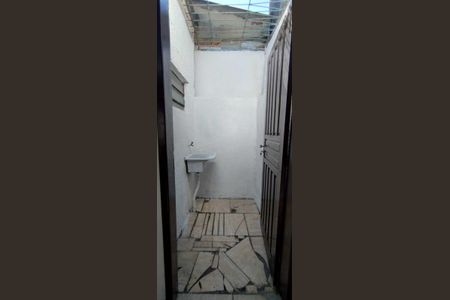 Casa para alugar com 60m², 2 quartos e 1 vaga Casa para alugar com 60m², 2 quartos e 1 vagaLavanderia