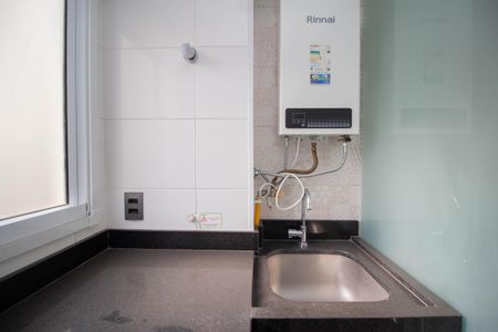 Apartamento para alugar com 45m², 2 quartos e 1 vagaÁrea de Serviço