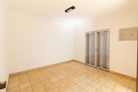 Casa à venda com 300m², 4 quartos e 5 vagas Casa à venda com 300m², 4 quartos e 5 vagasSala de Jantar