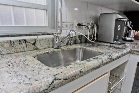 Apartamento à venda com 78m², 2 quartos e 1 vagaCozinha