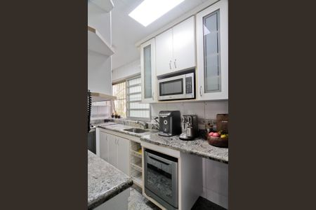 Apartamento à venda com 78m², 2 quartos e 1 vagaCozinha