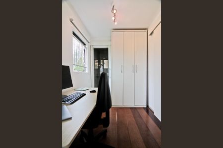 Apartamento à venda com 78m², 2 quartos e 1 vagaSuíte