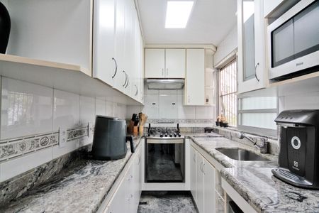Apartamento à venda com 78m², 2 quartos e 1 vagaCozinha