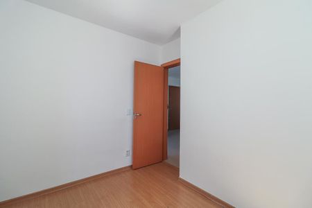 Quarto de apartamento para alugar com 2 quartos, 40m² em Humaitá, Porto Alegre