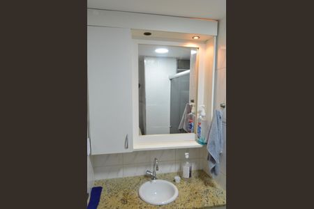 Apartamento à venda com 72m², 3 quartos e 1 vagaBanheiro da Suíte