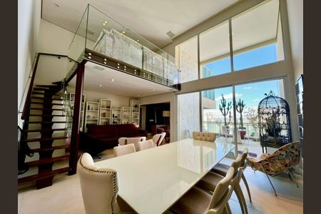 Apartamento à venda com 4 quartos, 239m² em Campo Belo, São Paulo