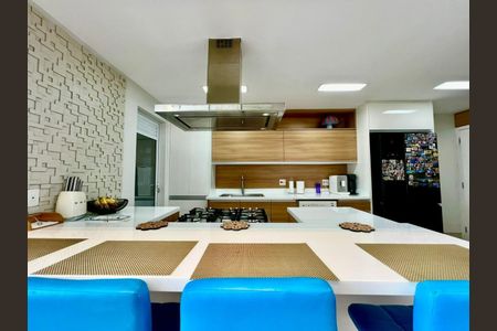 Apartamento à venda com 4 quartos, 239m² em Campo Belo, São Paulo