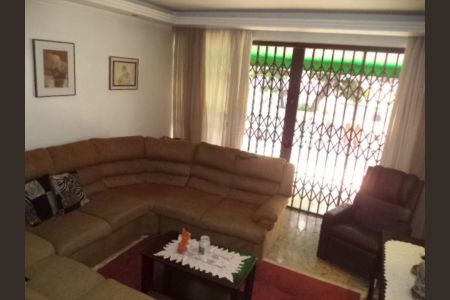 Casa à venda com 3 quartos, 324m² em Vila Prudente, São Paulo