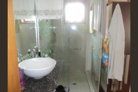 Casa à venda com 5 quartos, 185m² em Belenzinho, São Paulo