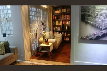 Casa à venda com 3 quartos, 172m² em Vila Nhocuné, São Paulo