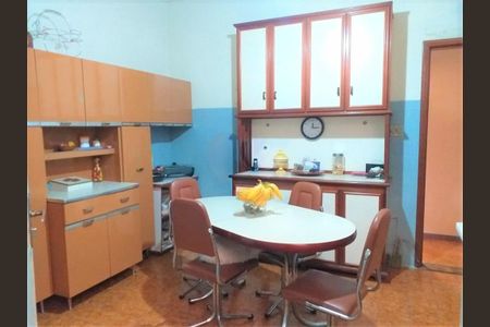 Casa à venda com 4 quartos, 90m² em Brás de Pina, Rio de Janeiro