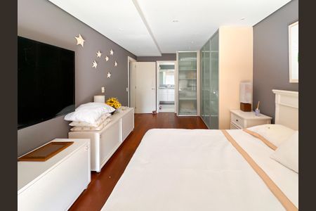 Apartamento para alugar com 250m², 4 quartos e 2 vagasSuíte