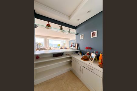 Apartamento para alugar com 250m², 4 quartos e 2 vagasVaranda 