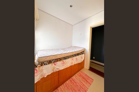 Apartamento para alugar com 250m², 4 quartos e 2 vagasQuarto 2