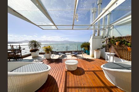 Apartamento para alugar com 250m², 4 quartos e 2 vagasTerraço