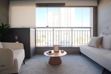 Apartamento para alugar com 37m², 1 quarto e 1 vagaVaranda