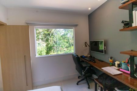 Casa de condomínio à venda com 400m², 5 quartos e 2 vagasSuíte 4