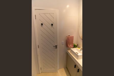 Casa de condomínio à venda com 400m², 5 quartos e 2 vagasBanheiro da Suíte 4