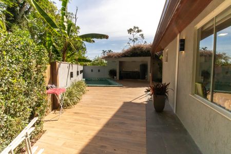 Casa de condomínio à venda com 400m², 5 quartos e 2 vagasÁrea externa