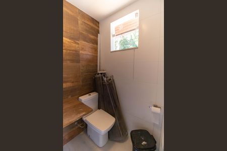 Casa de condomínio à venda com 400m², 5 quartos e 2 vagasBanheiro Externo