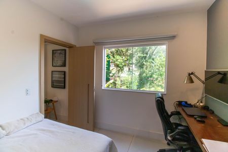 Casa de condomínio à venda com 400m², 5 quartos e 2 vagasSuíte 4