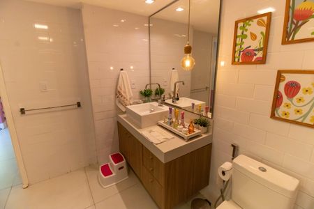 Casa de condomínio à venda com 400m², 5 quartos e 2 vagasBanheiro da Suíte 3