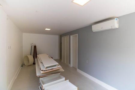 Casa de condomínio à venda com 400m², 5 quartos e 2 vagasSuíte 2