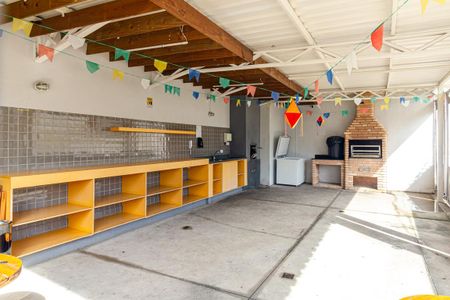 Apartamento à venda com 49m², 1 quarto e sem vagaÁrea comum - Churrasqueira