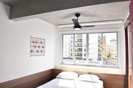 Studio de casa para alugar com 1 quarto, 28m² em Centro, Curitiba