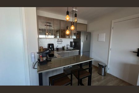 Cozinha de apartamento para alugar com 1 quarto, 37m² em Vila Mariana, São Paulo