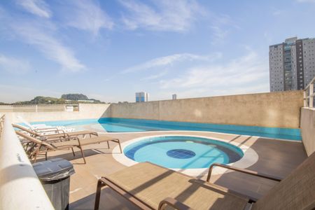 Apartamento para alugar com 44m², 2 quartos e 1 vagaÁrea comum - Piscina
