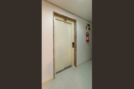 Apartamento para alugar com 70m², 3 quartos e 1 vagaElevador