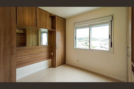 Apartamento para alugar com 70m², 3 quartos e 1 vagaSuíte