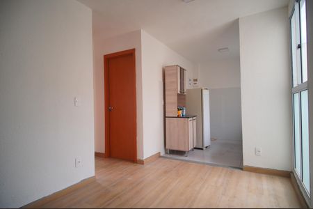Sala de apartamento para alugar com 2 quartos, 40m² em Santos Dumont, São Leopoldo