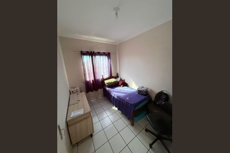 Quarto de casa à venda com 3 quartos, 180m² em Canadá, Contagem