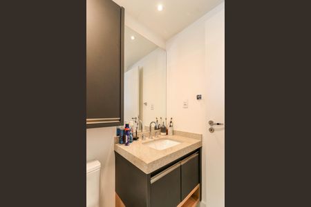 Apartamento à venda com 103m², 3 quartos e 2 vagasBanheiro da Suíte 2