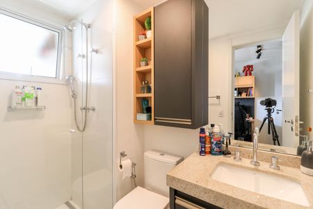 Apartamento à venda com 103m², 3 quartos e 2 vagasBanheiro da Suíte 2