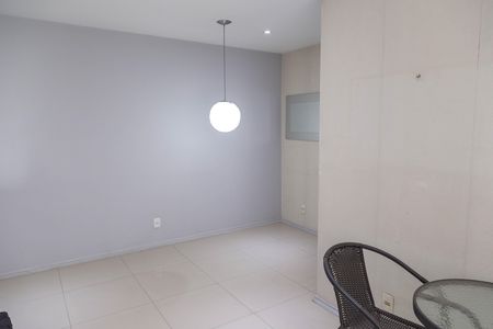 Apartamento para alugar com 48m², 2 quartos e 1 vaga Apartamento para alugar com 48m², 2 quartos e 1 vagaSala