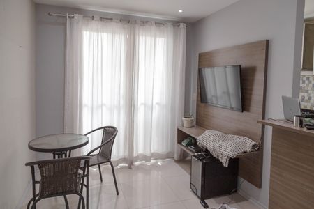 Sala de apartamento para alugar com 2 quartos, 48m² em Vila Augusta, Guarulhos