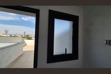 Apartamento à venda com 98m², 2 quartos e 1 vaga Apartamento à venda com 98m², 2 quartos e 1 vagaLavabo