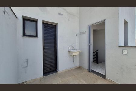 Apartamento à venda com 98m², 2 quartos e 1 vaga Apartamento à venda com 98m², 2 quartos e 1 vagaÁrea de Serviço