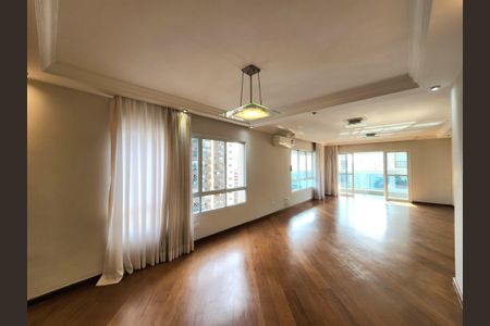 Apartamento à venda com 190m², 3 quartos e 3 vagas Apartamento à venda com 190m², 3 quartos e 3 vagasSala