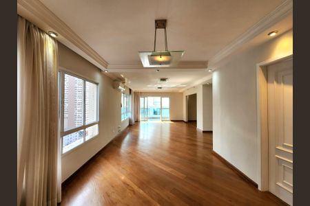Sala de apartamento à venda com 3 quartos, 190m² em Indianópolis, São Paulo