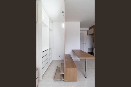Studio à venda com 25m², 1 quarto e sem vaga Studio à venda com 25m², 1 quarto e sem vagaStudio