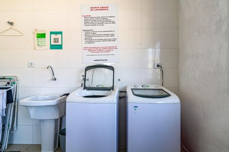 Studio para alugar com 25m², 1 quarto e sem vaga Studio para alugar com 25m², 1 quarto e sem vagaÁrea comum - Lavanderia