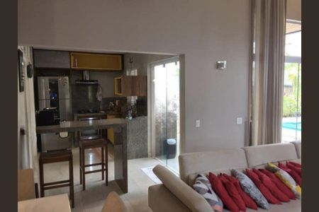 Foto 03 de casa de condomínio à venda com 3 quartos, 176m² em Swiss Park, Campinas